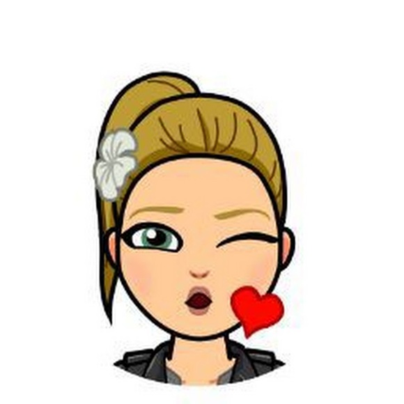 Meet your Posher, Christine - Picture 1 of 1